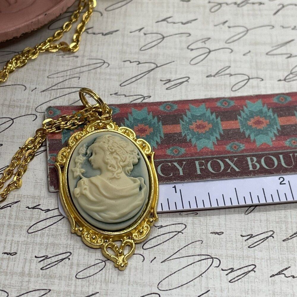 Bright Gold Grecian Greek Goddess Mythology Heart Wedding Jewelry necklace Cameo - Picture 10 of 10